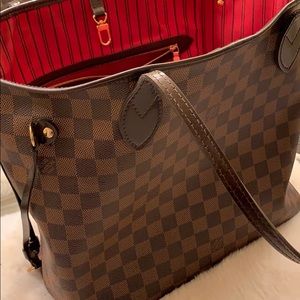 Authentic Louis Vuitton Tote (with some damage)